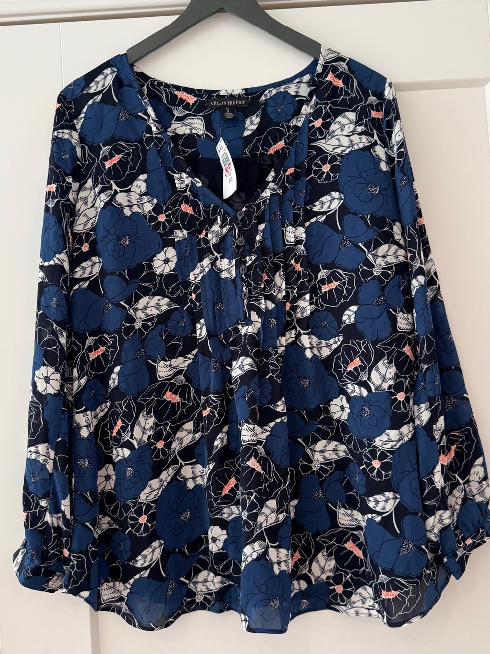 A Pea in the Pos - Navy Floral Peasant Maternity Blouse - Size M - NWT